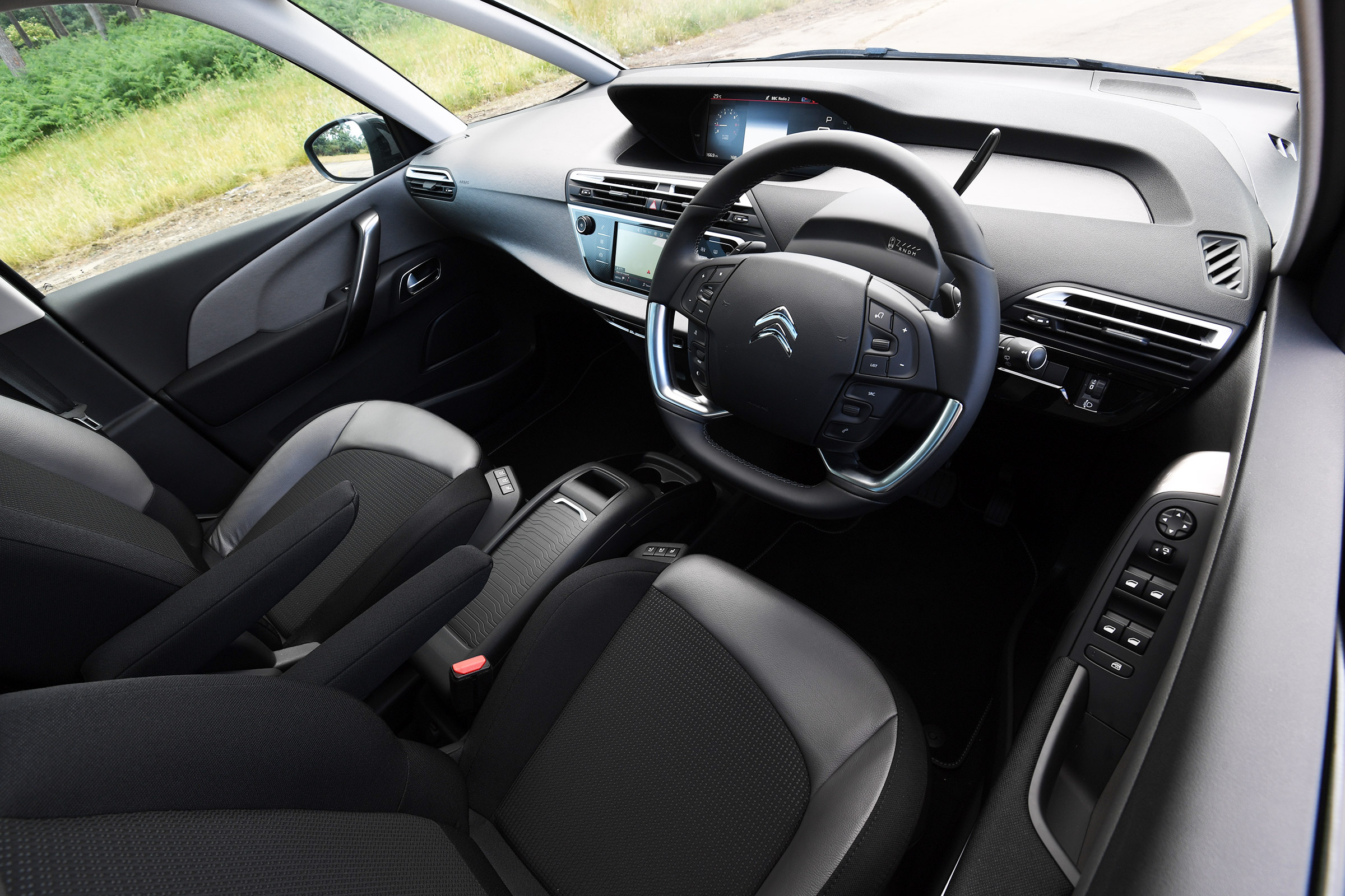 Citroen Grand C4 SpaceTourer - cabin