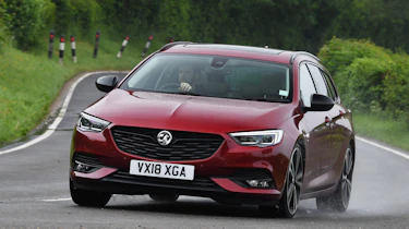 Vauxhall Insignia Sports Tourer Elite Nav - front