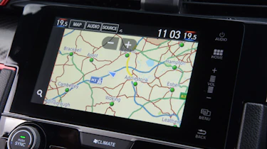 Honda Civic Type R - sat-nav