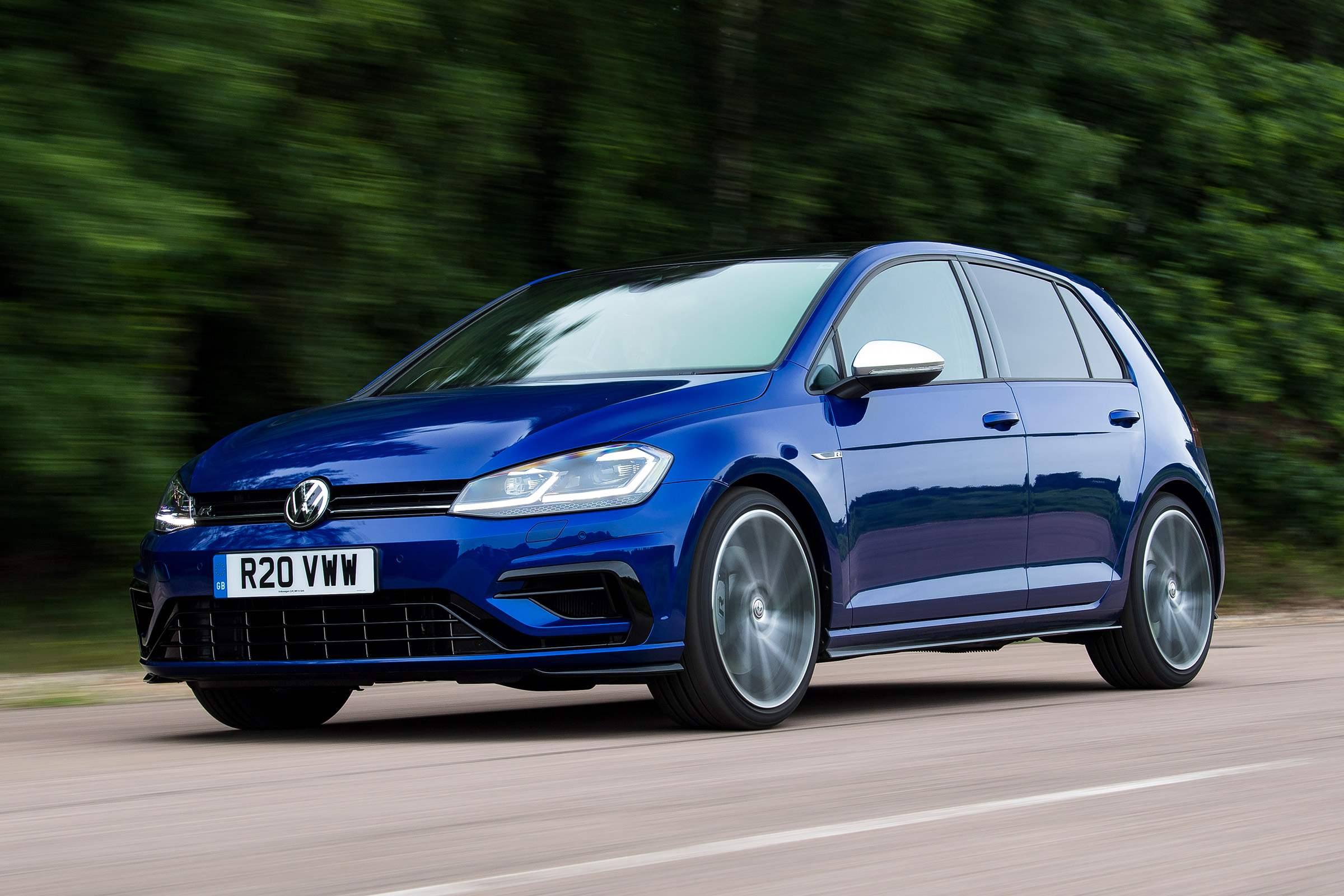 Volkswagen Golf R Performance Pack - front