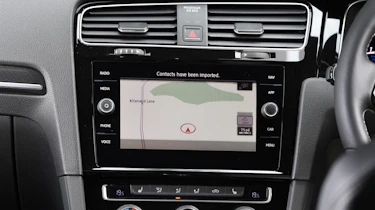 Volkswagen Golf R Performance Pack - sat-nav