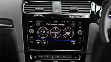 Volkswagen Golf R Performance Pack - lap timer