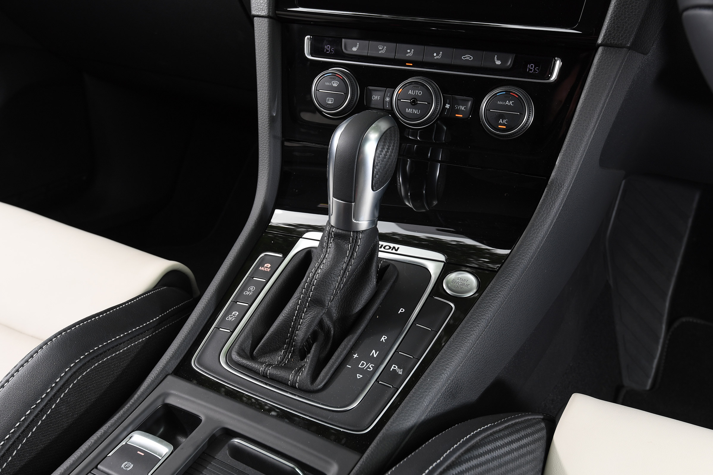 Volkswagen Golf R Performance Pack - transmission