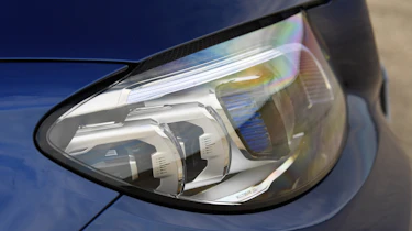 Mercedes C-Class - front light