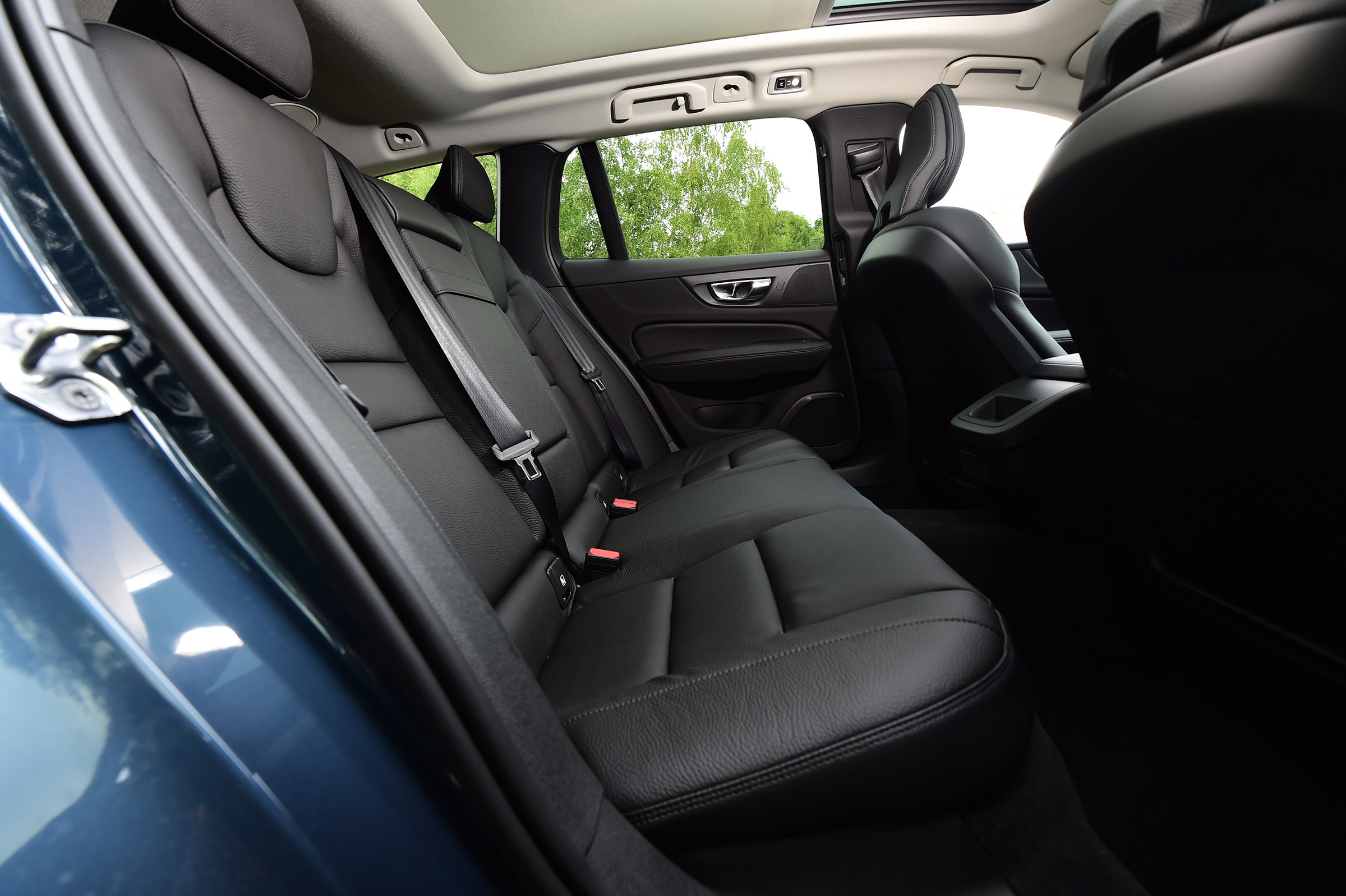 Volvo V60 - rear seats
