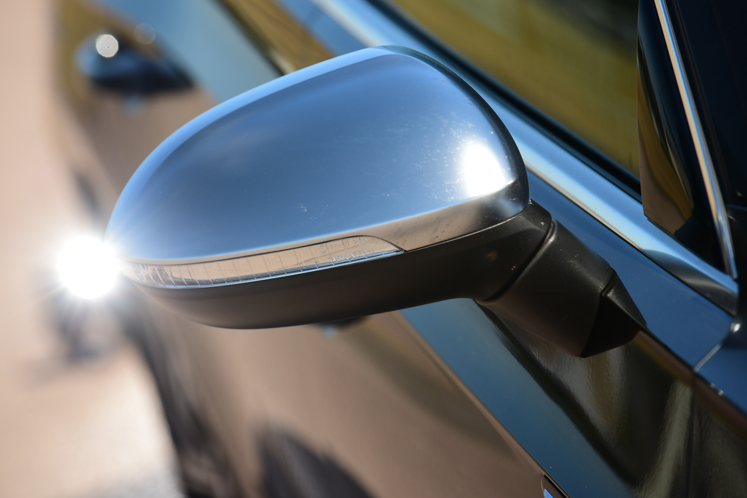 Volkswagen Arteon 1.5 petrol TSI wing mirror