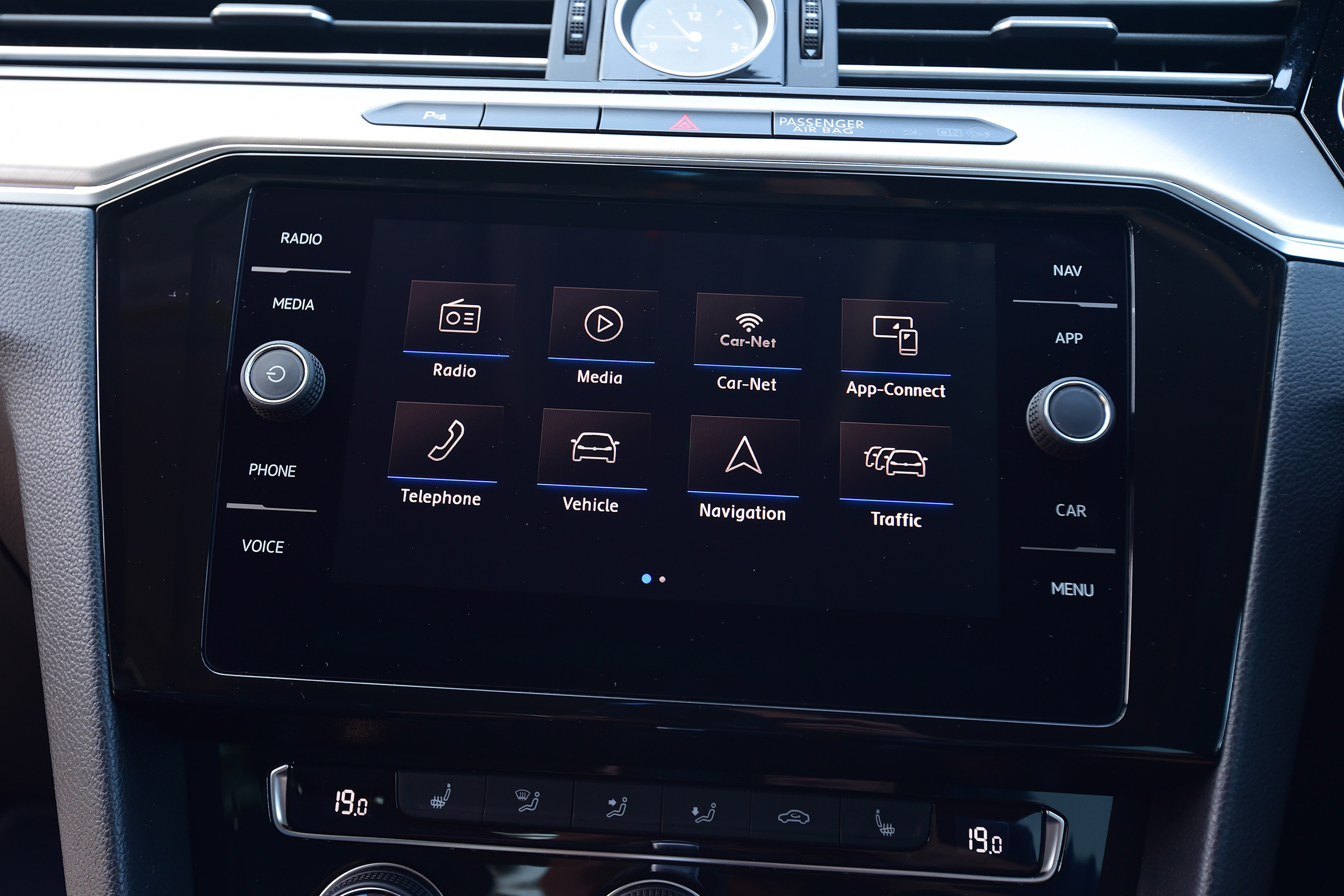 Volkswagen Arteon 1.5 petrol TSI infotainment