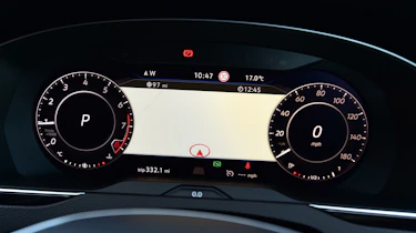 Volkswagen Arteon 1.5 petrol TSI dash board
