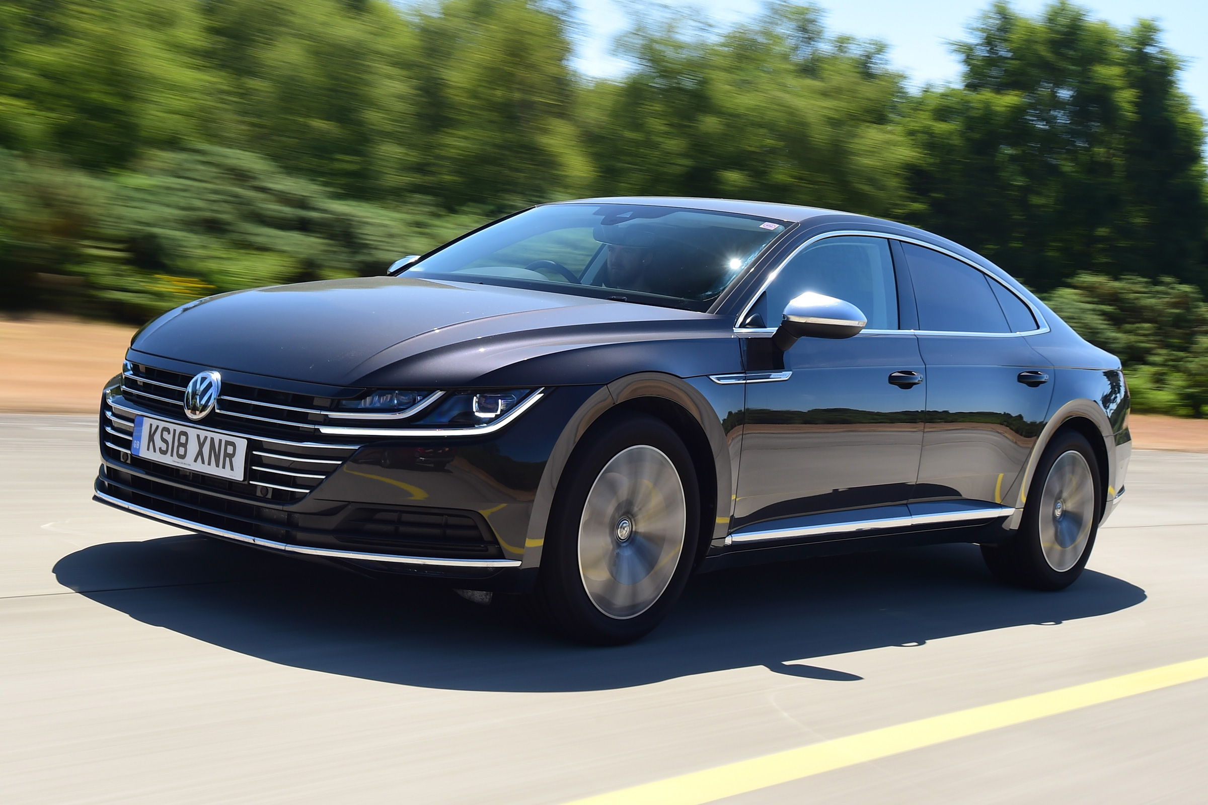 Volkswagen Arteon 1.5 petrol TSI front quarter