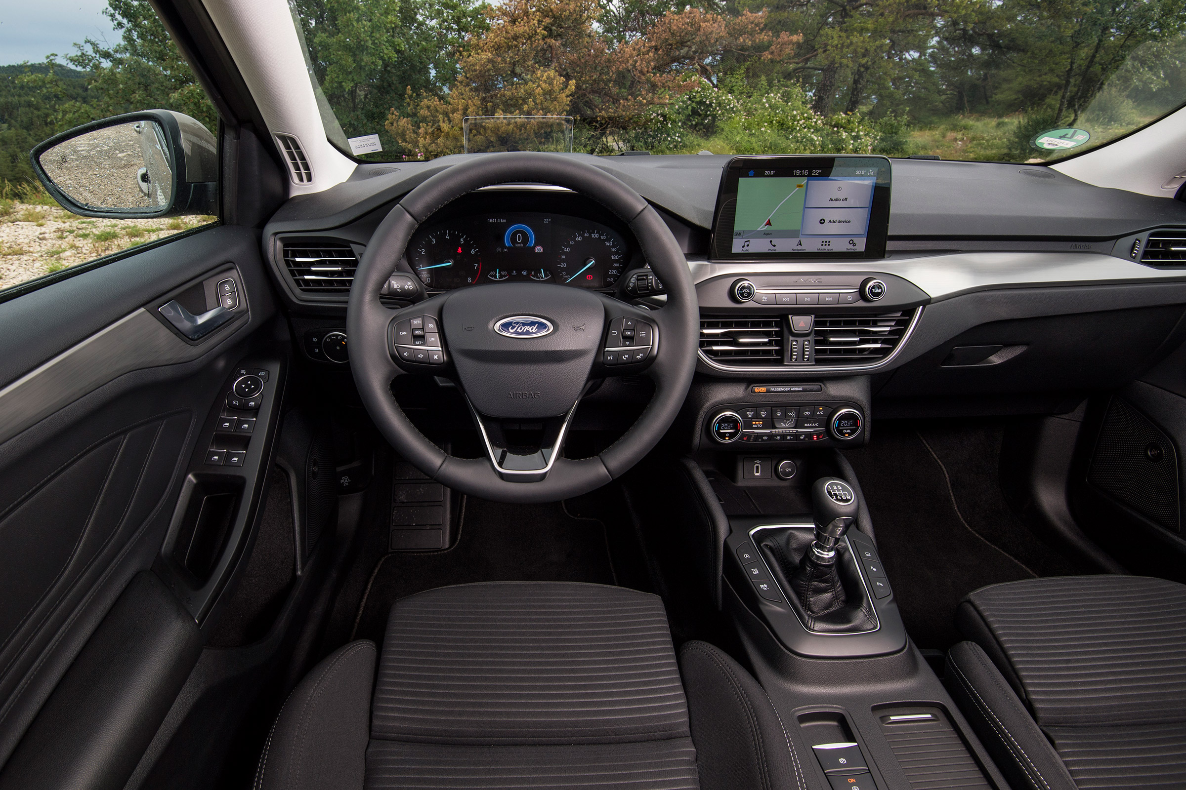 Ford Focus - dash