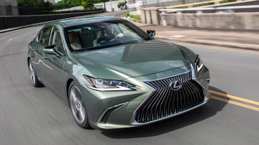 Lexus ES - front tracking