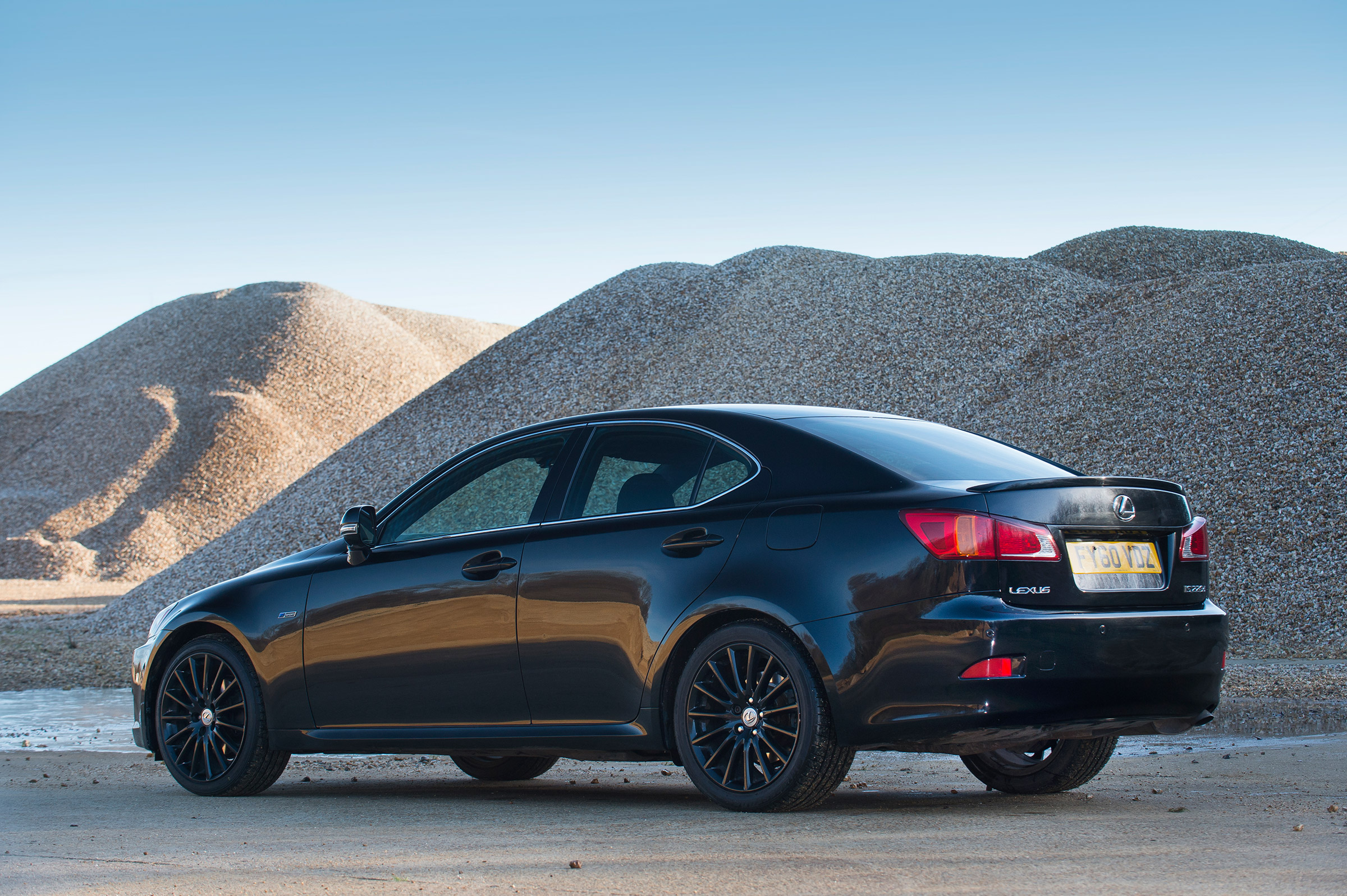 Used Lexus IS - rear