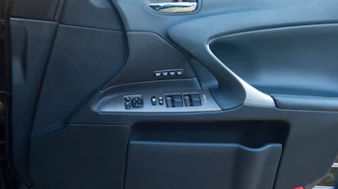 Used Lexus IS - door details