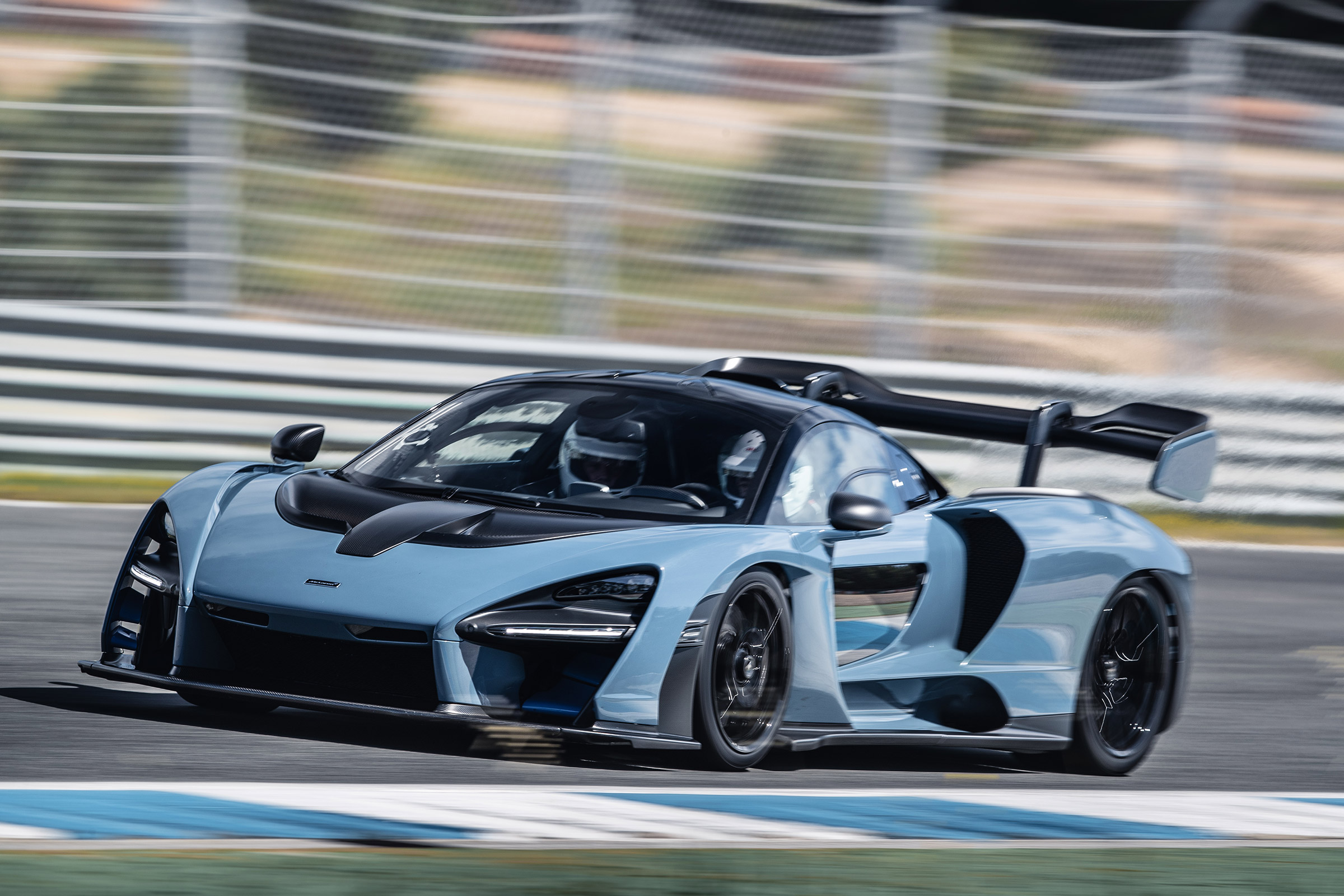 McLaren Senna - front track
