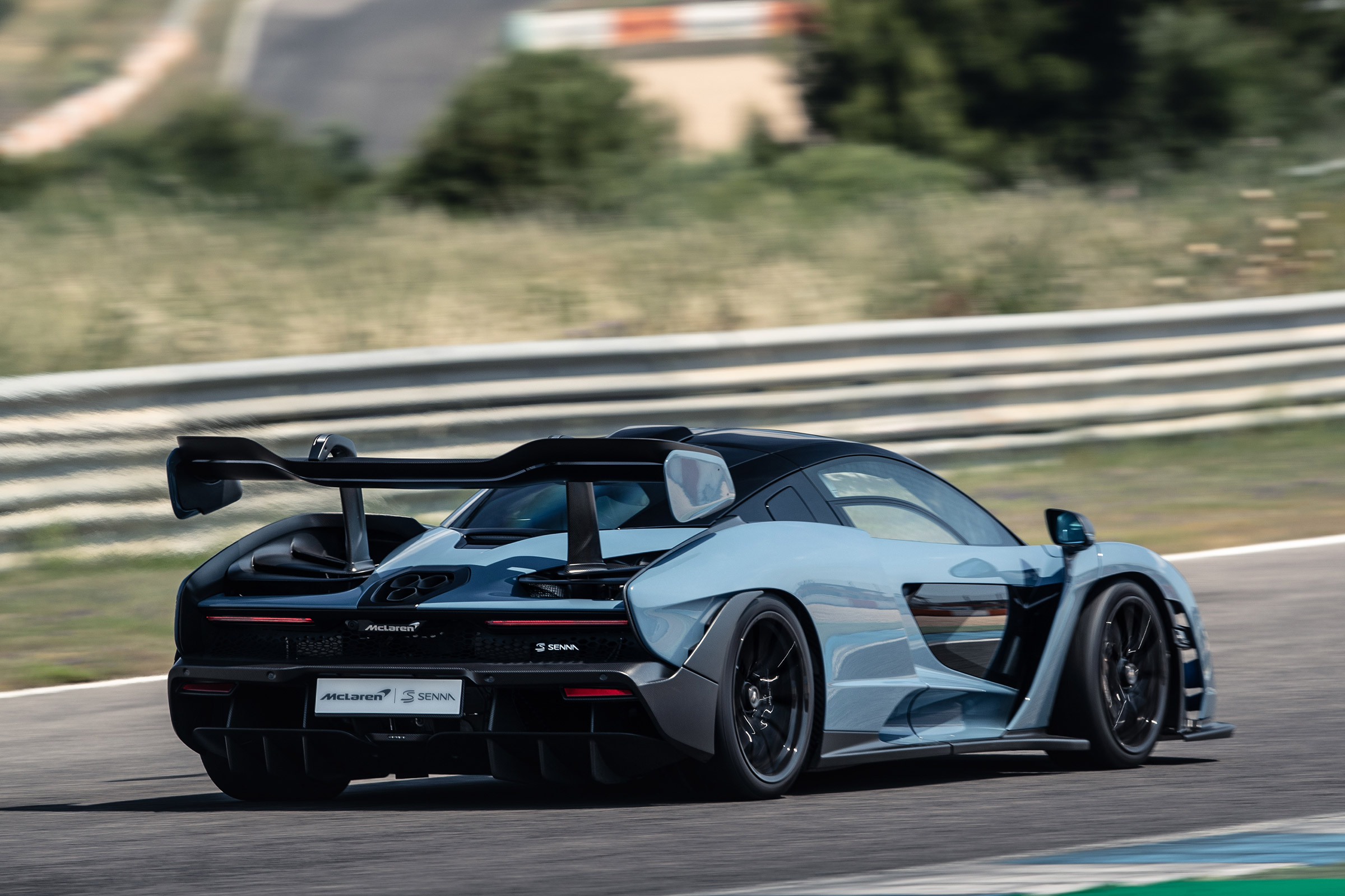 McLaren Senna - rear