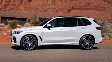 BMW X5 - side action
