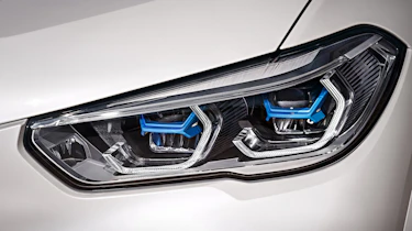 BMW X5 - front lights