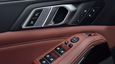 BMW X5 - door details