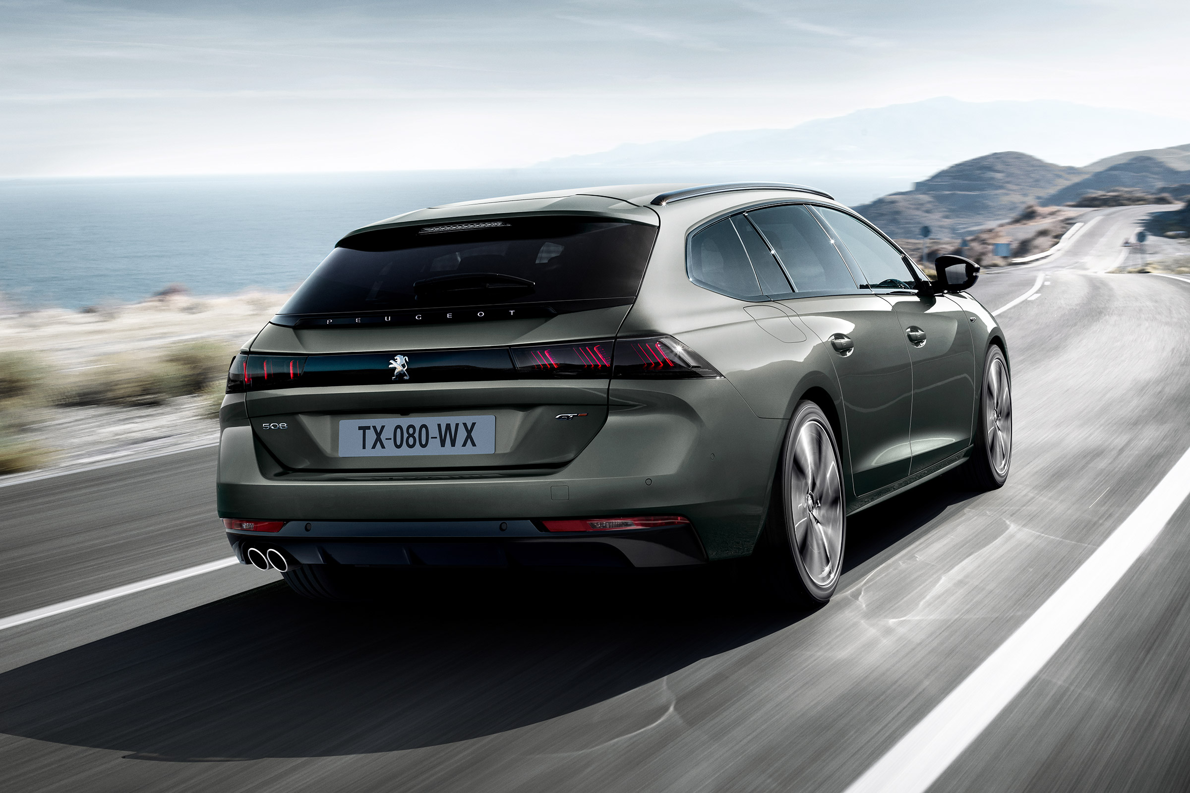 Peugeot 508 SW - rear