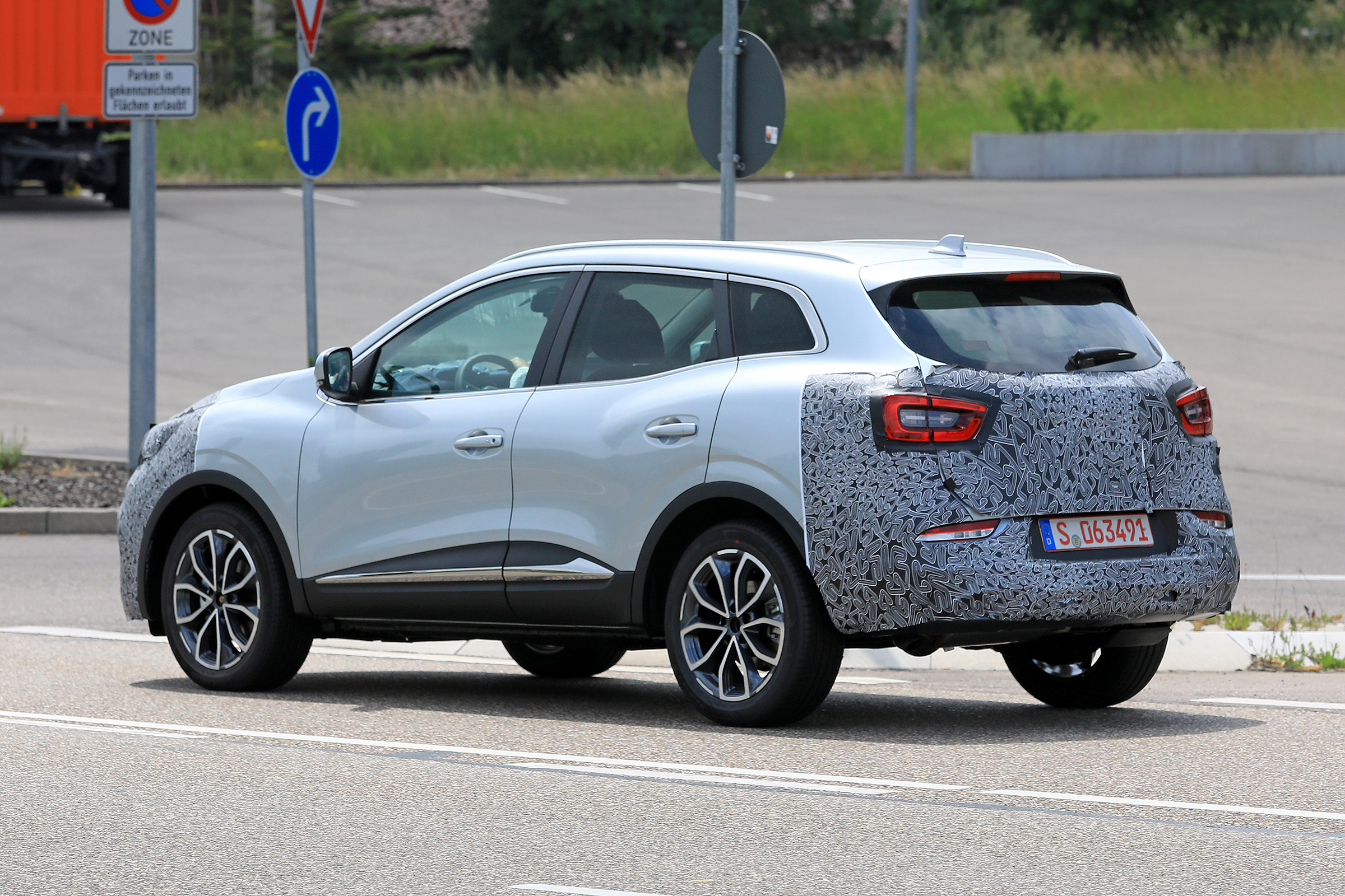 Renault Kadjar - spyshot 9