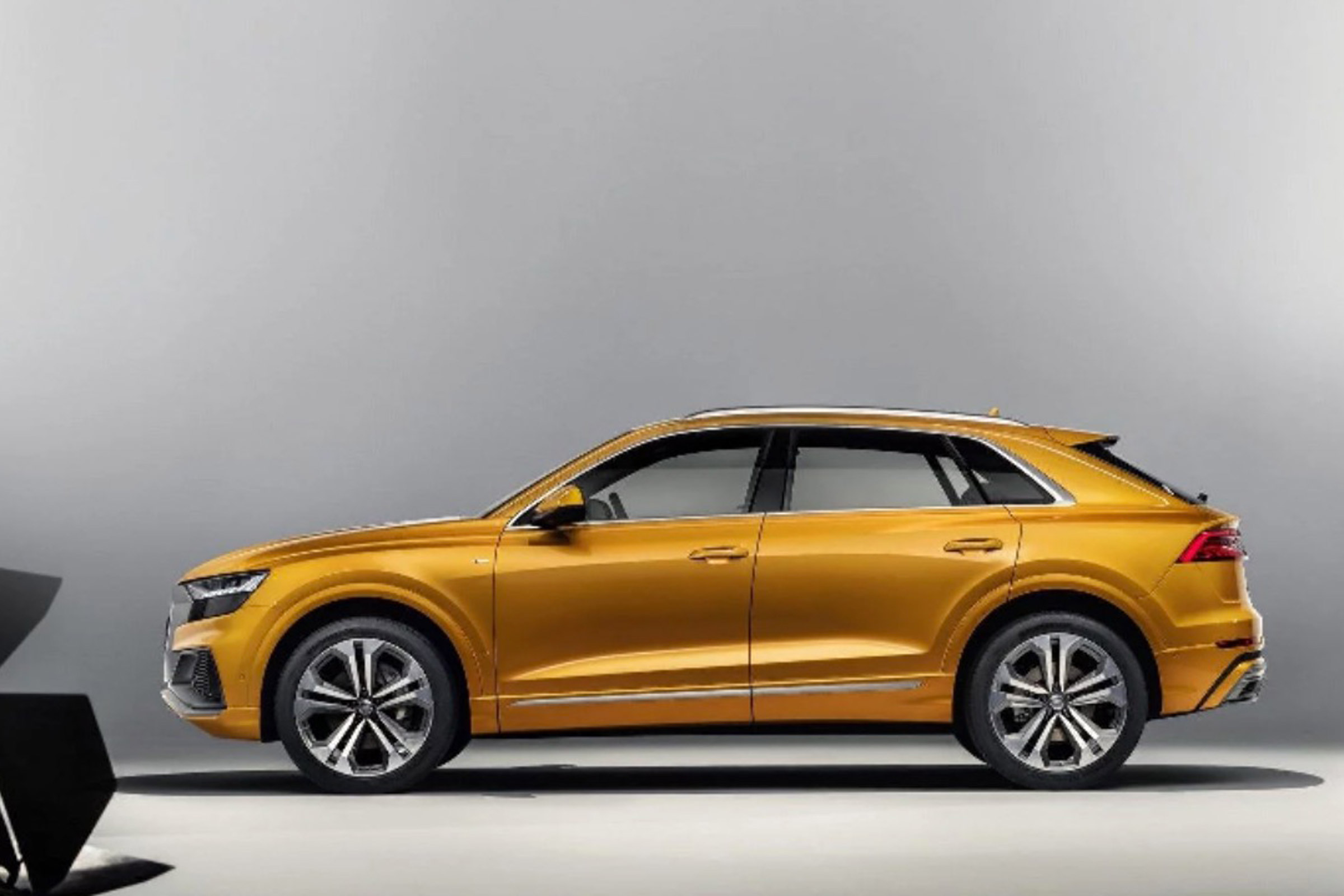 Audi Q8 leaked images