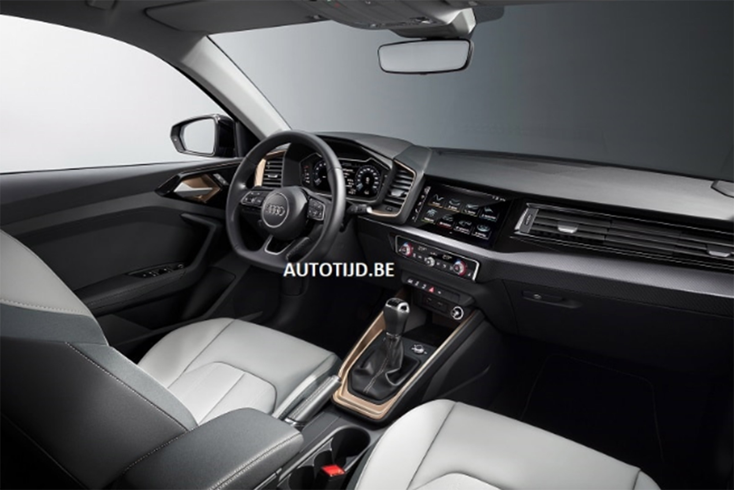 Audi A1 - leak grey dash
