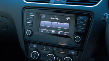 Used Skoda Octavia - infotainment
