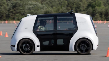 Volkswagen Sedric - side