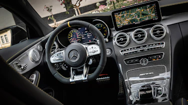 Mercedes-AMG C 63 S Coupe - dash