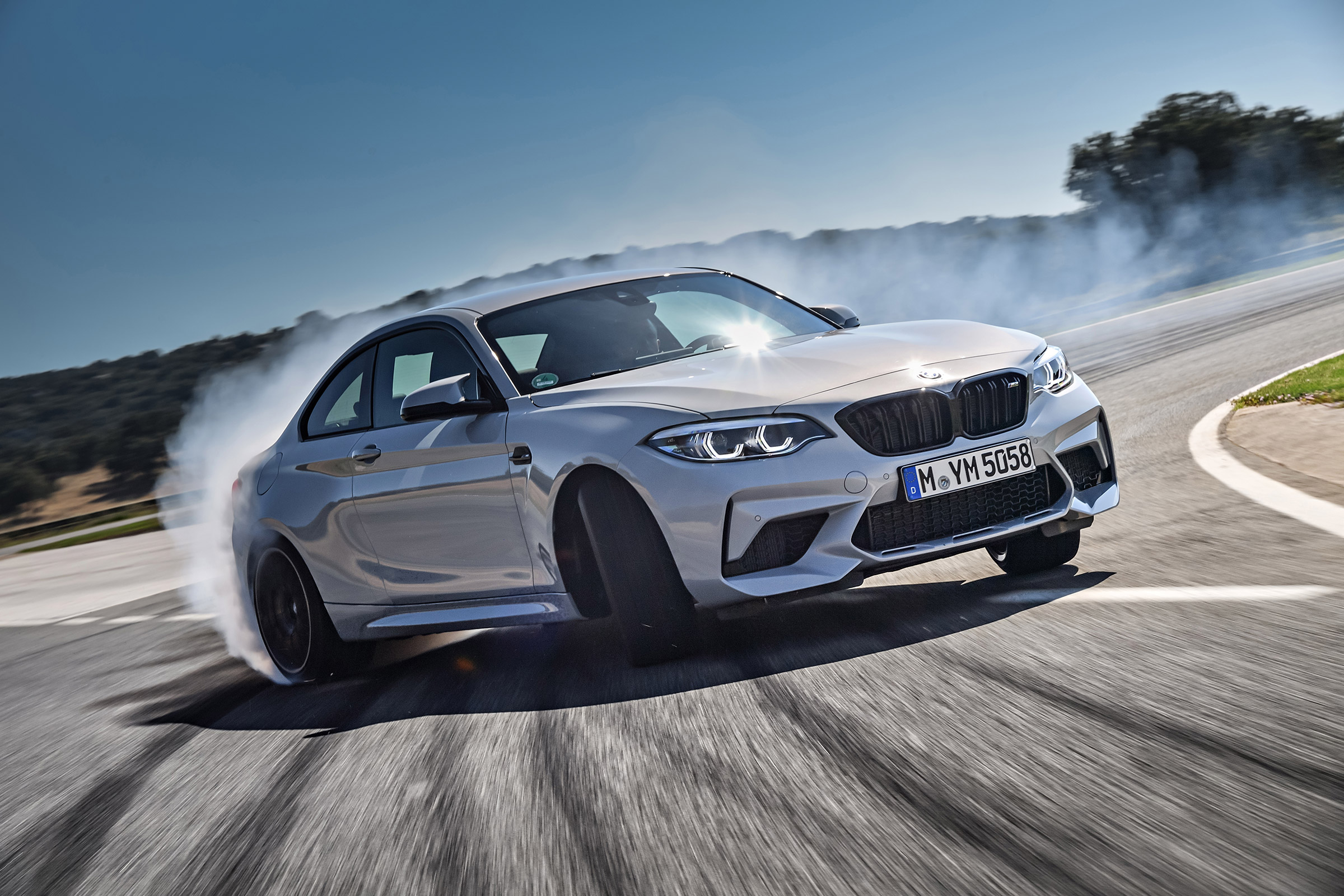 BMW M2 Competition - front drift
