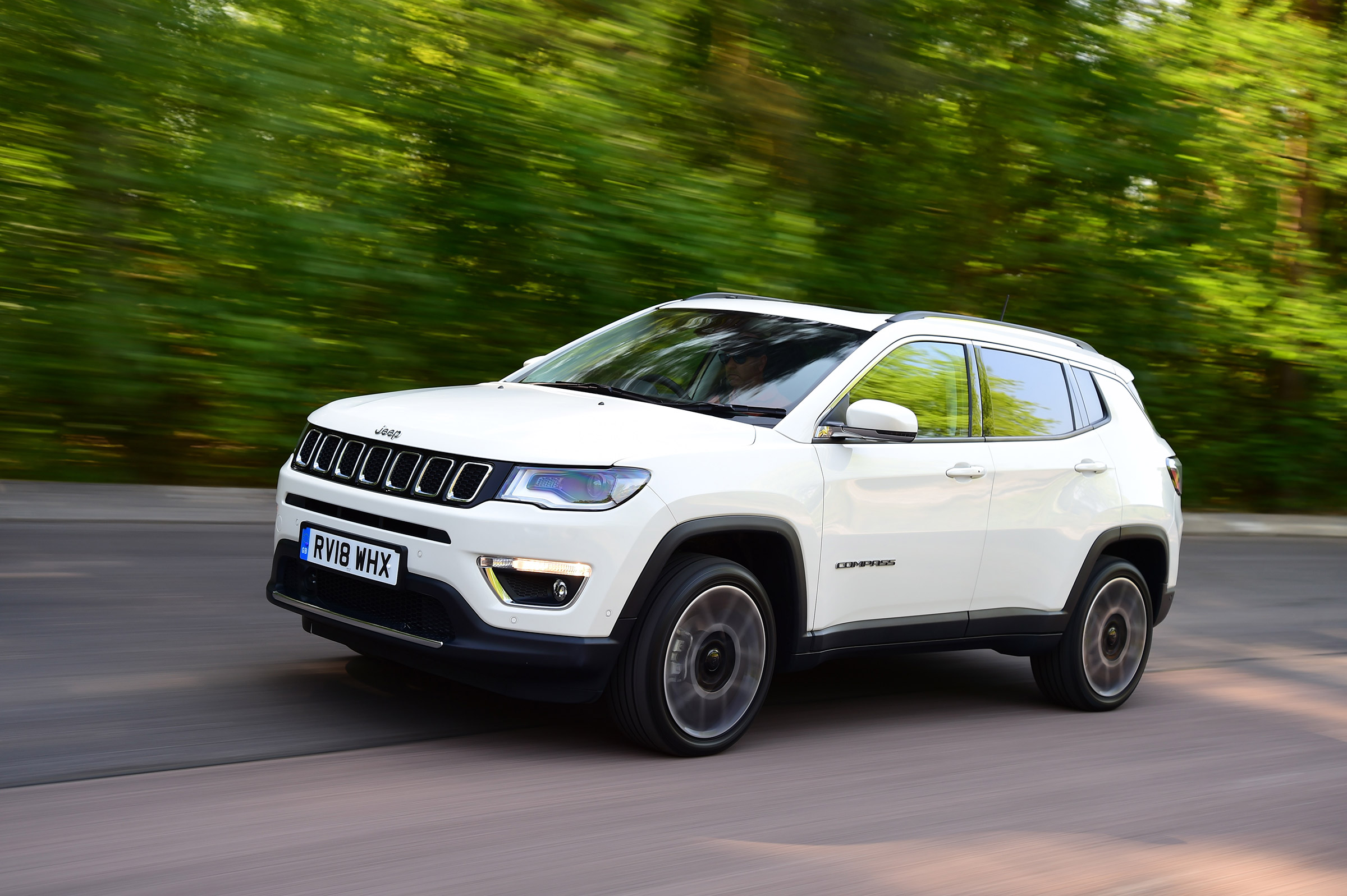 Jeep Compass - front tracking