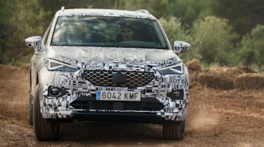 SEAT Tarraco prototype - front off-road