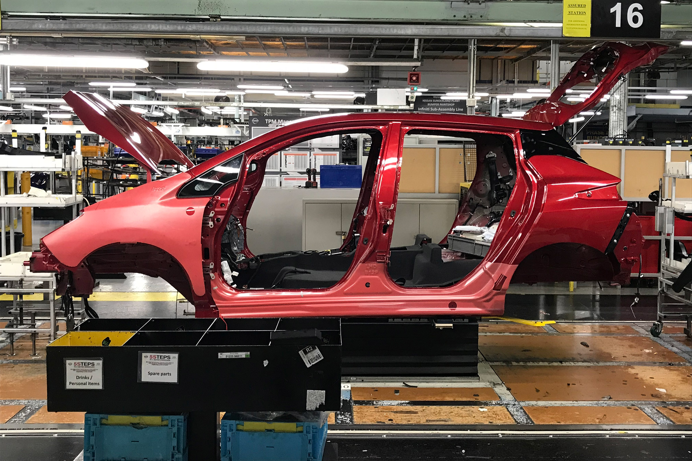 Nissan Leaf long termer first report - factory side