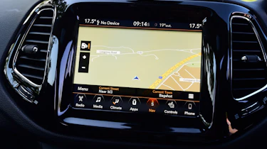 Jeep Compass - sat-nav