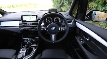 BMW 225xe Active Tourer - interior