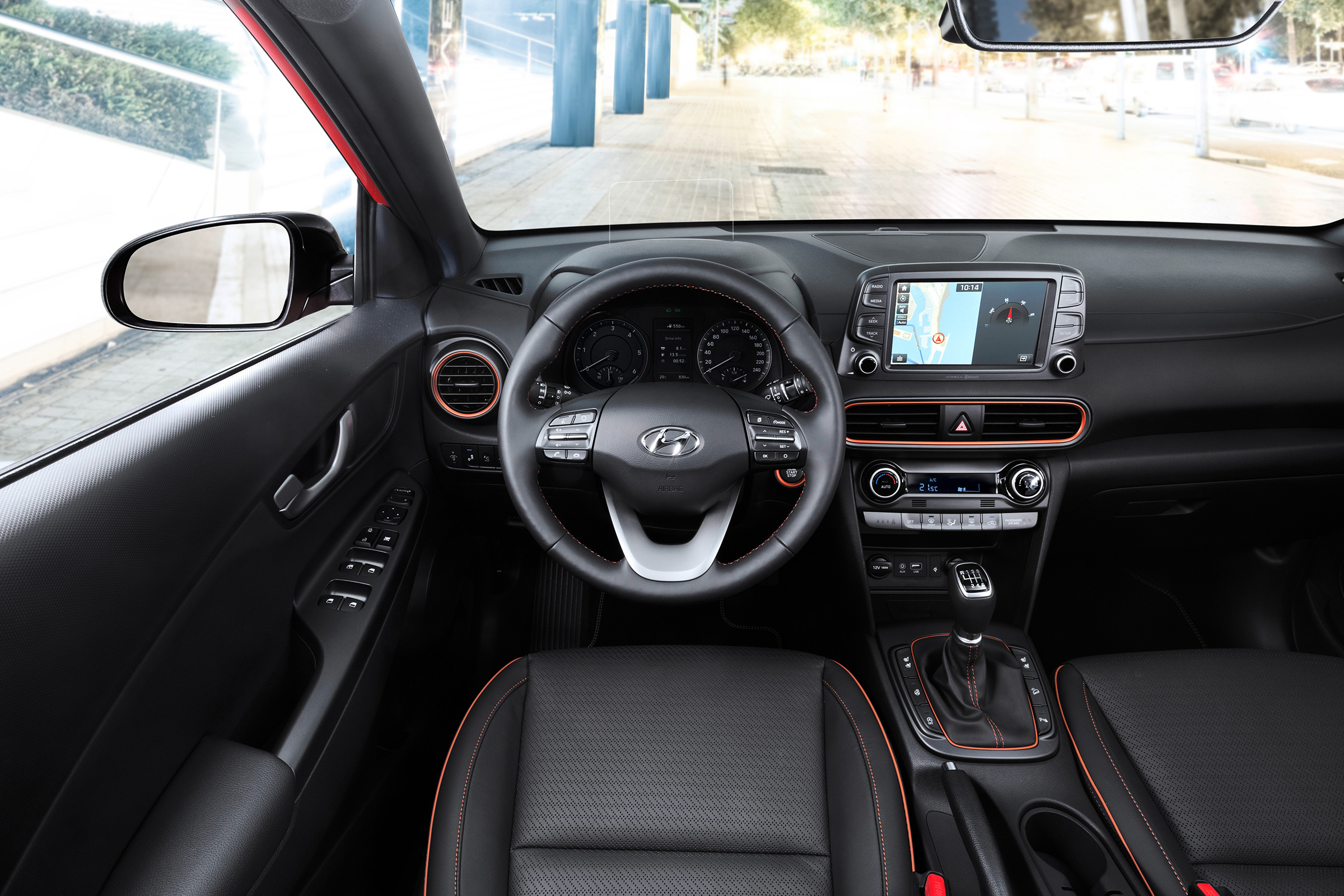 Hyundai Kona diesel - interior