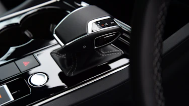 Volkswagen Touareg - transmission