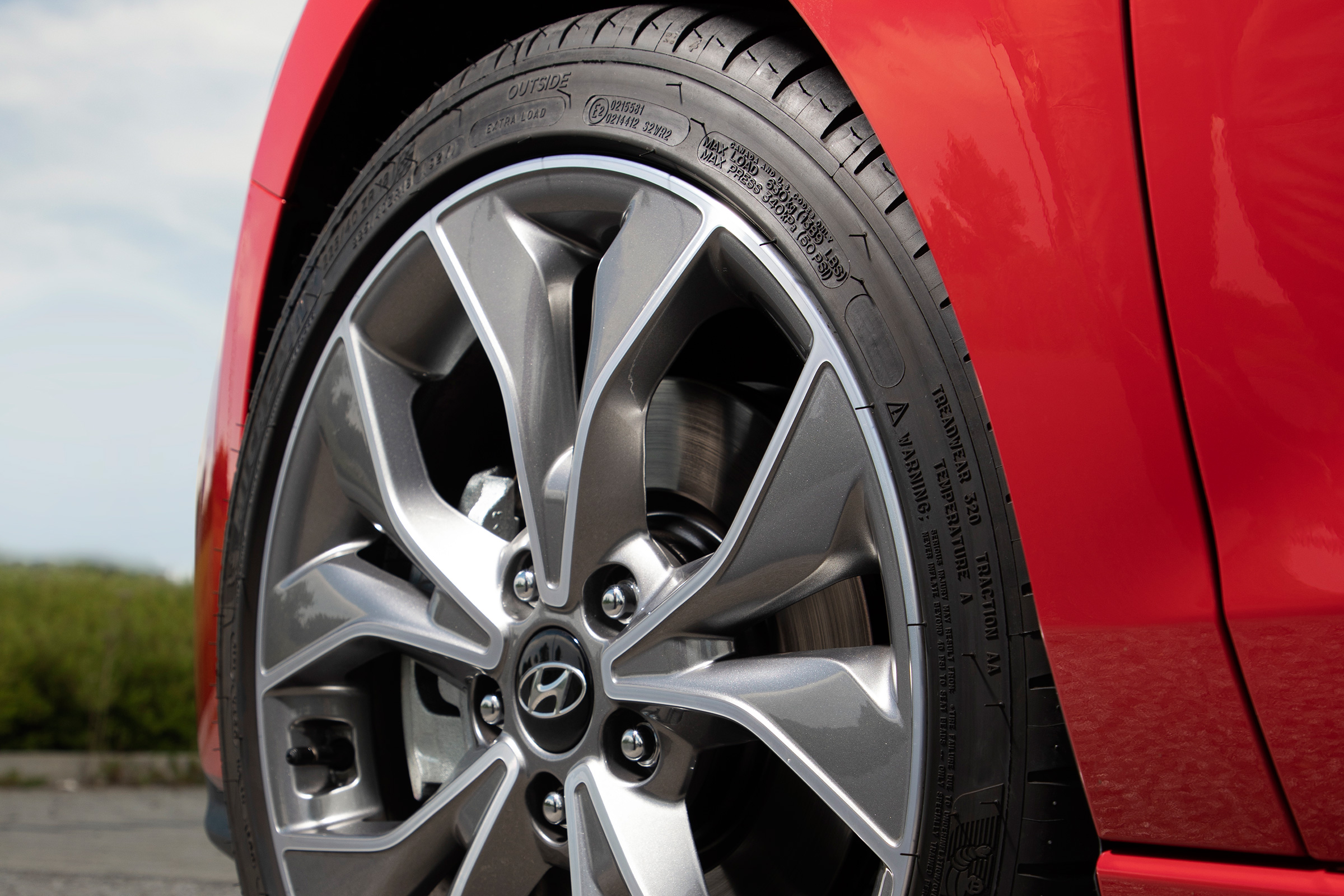 Hyundai i30 N Line alloy wheel