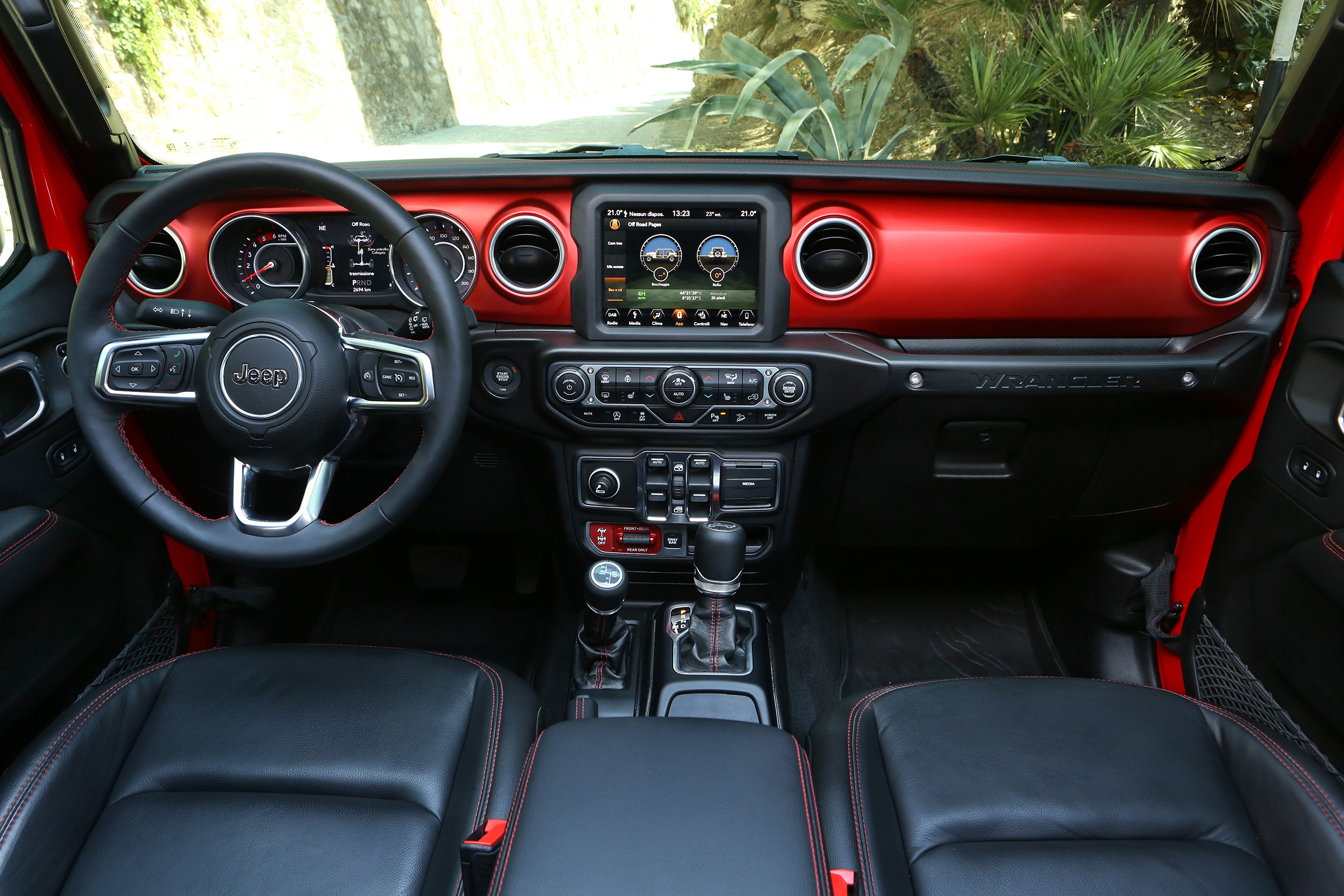 New Jeep Wrangler Rubicon - interior