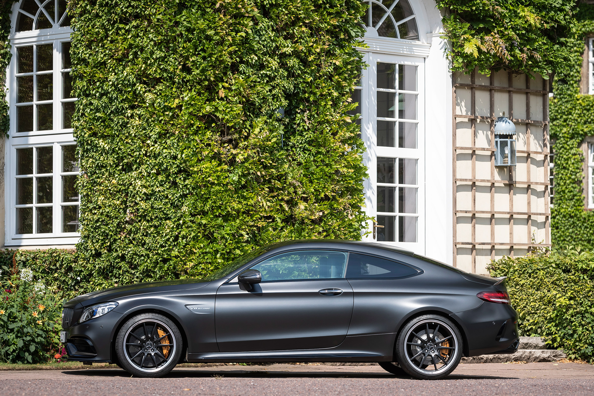 Mercedes-AMG C 63 S Coupe - side static
