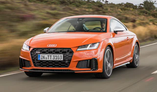 Audi TT S - front