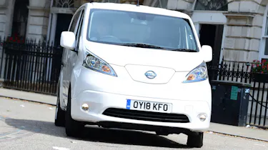 Nissan e-NV200 Combi - front