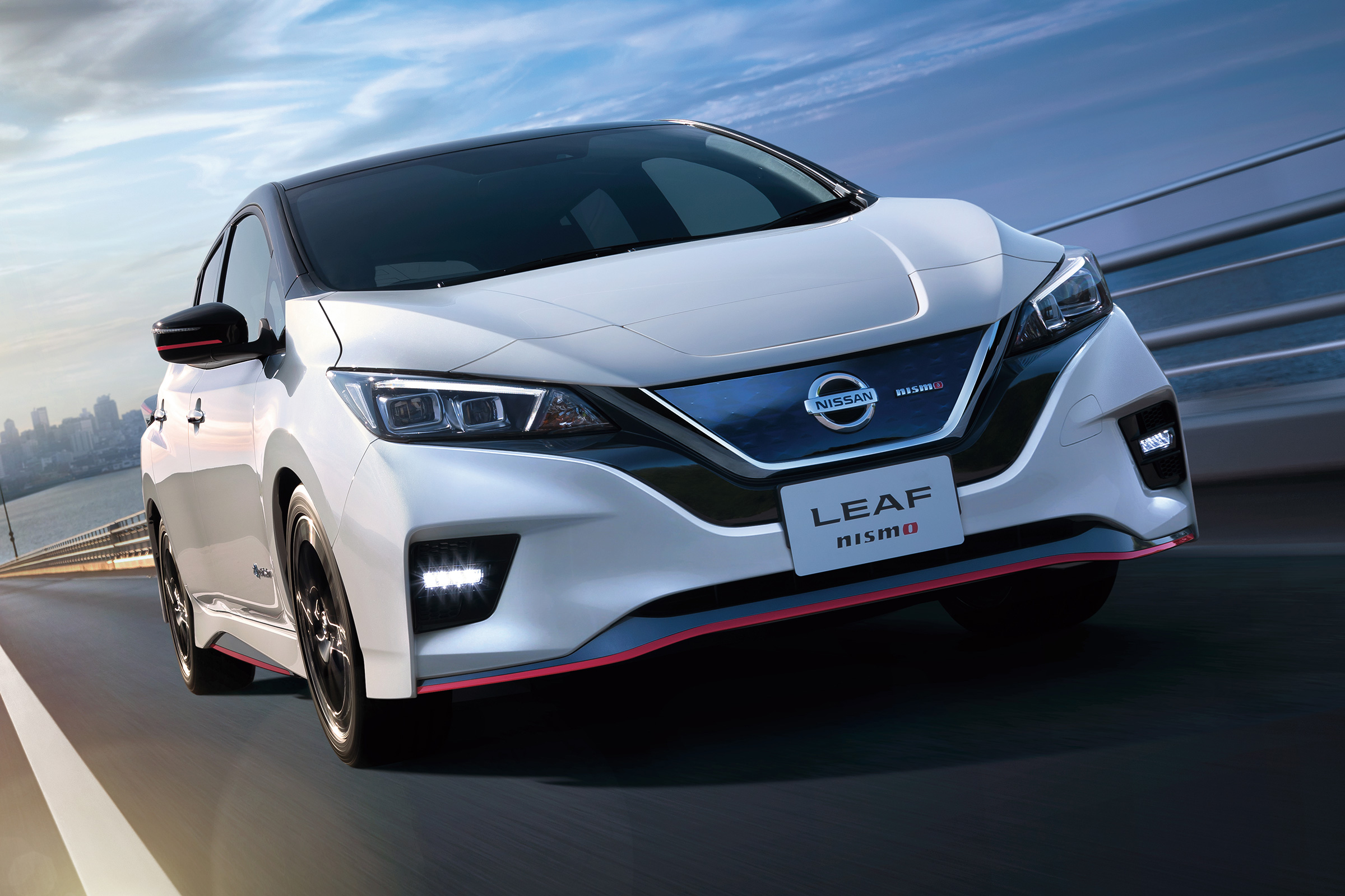 Nissan Leaf Nismo - front