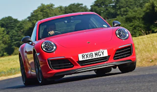 Porsche 911 Carrera T - front