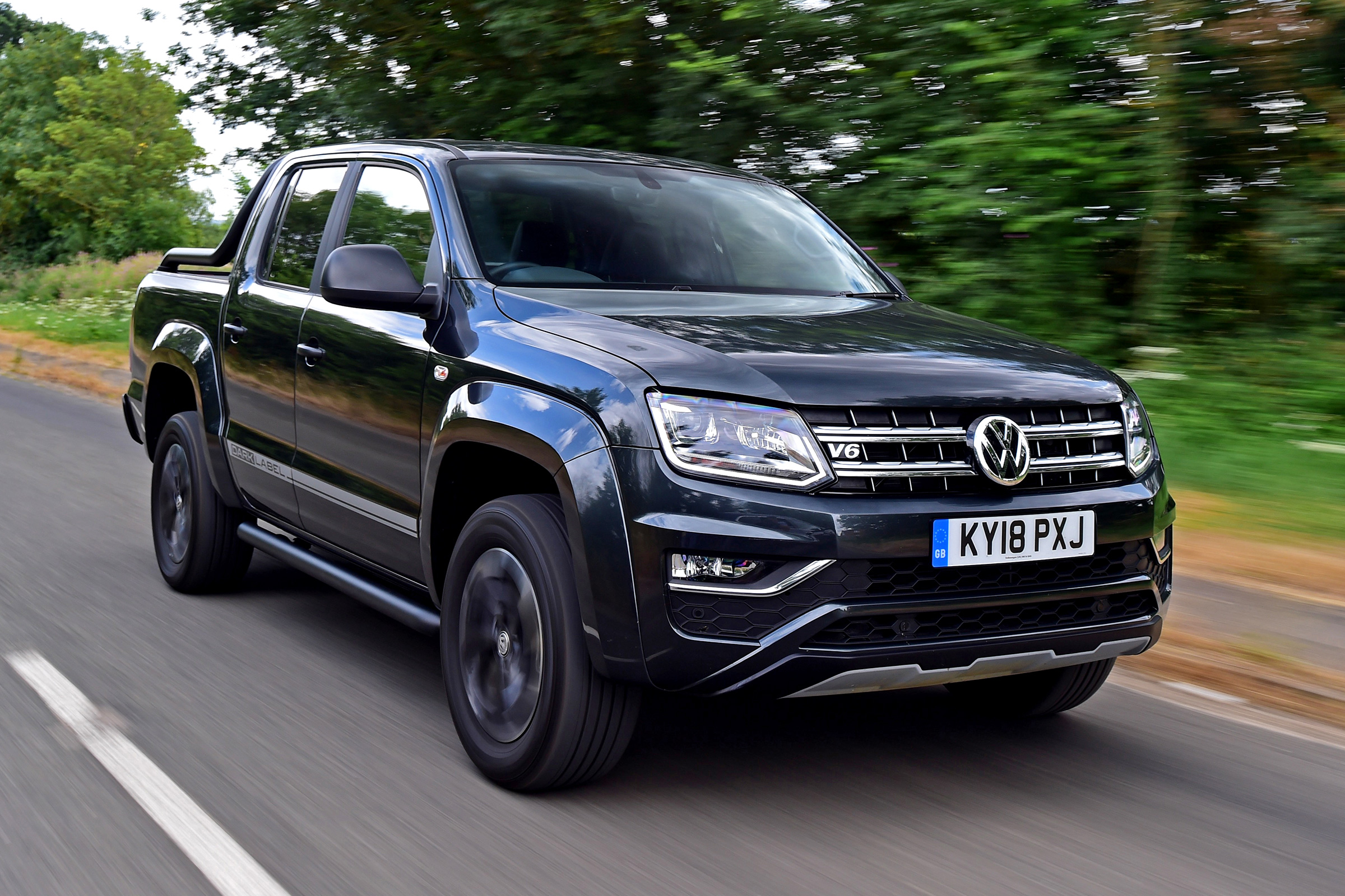 Volkswagen Amarok Dark Label - front