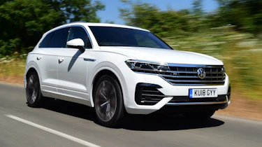 Volkswagen Touareg - front