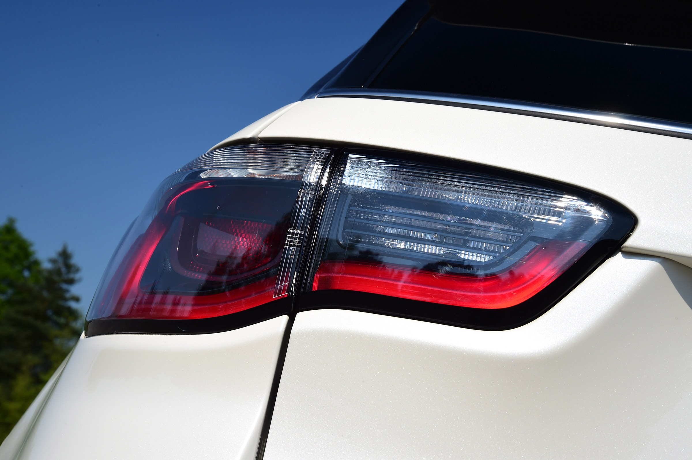 Jeep Compass - rear light