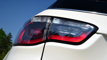 Jeep Compass - rear light