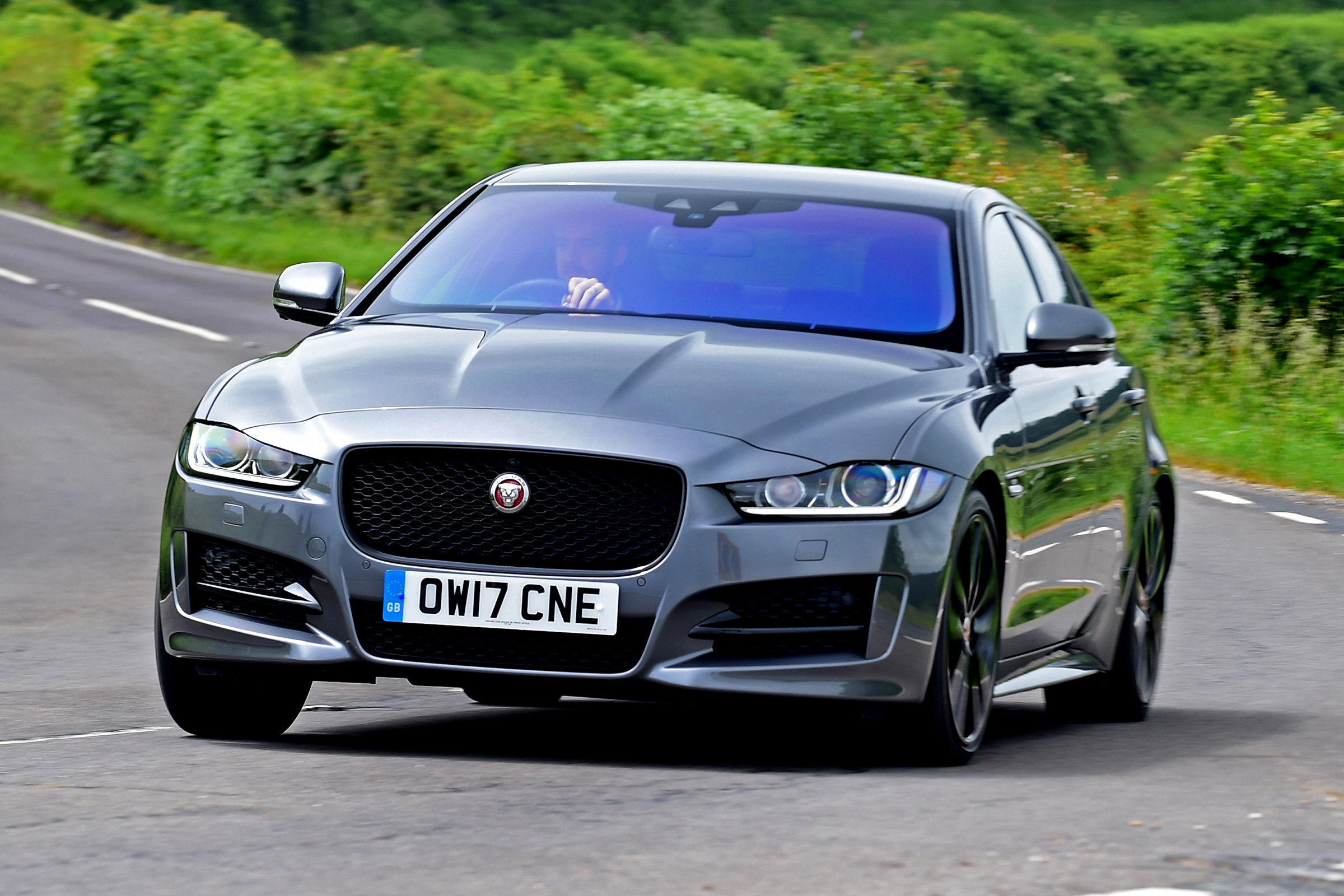 Jaguar XE - front