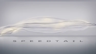 McLaren Speedtail hyper-GT car